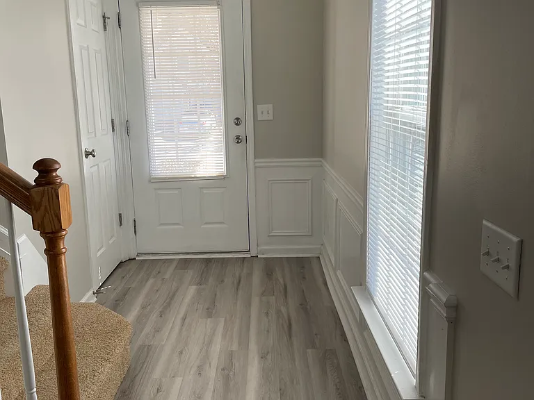 3235 Saville St SW — Photo 7