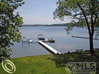 LAKE & DOCK FACILITY.JPG