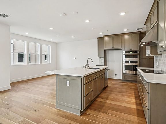 Serenity Lot 901 Kitchen