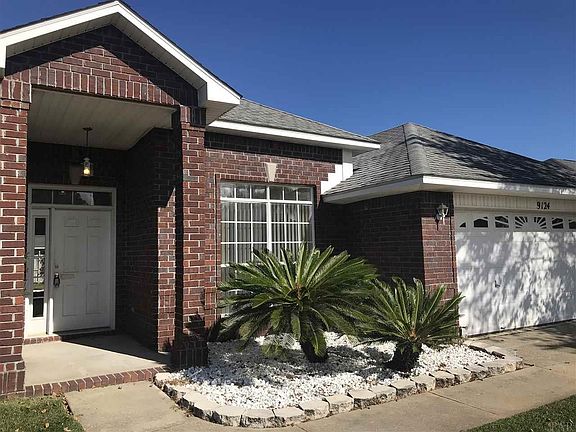 3rd image of 9124 Sebring Dr