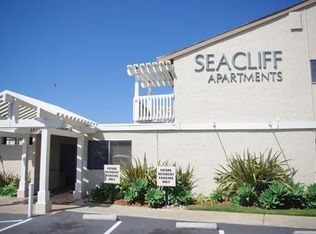 300 Palmetto Ave, Pacifica, CA 94044