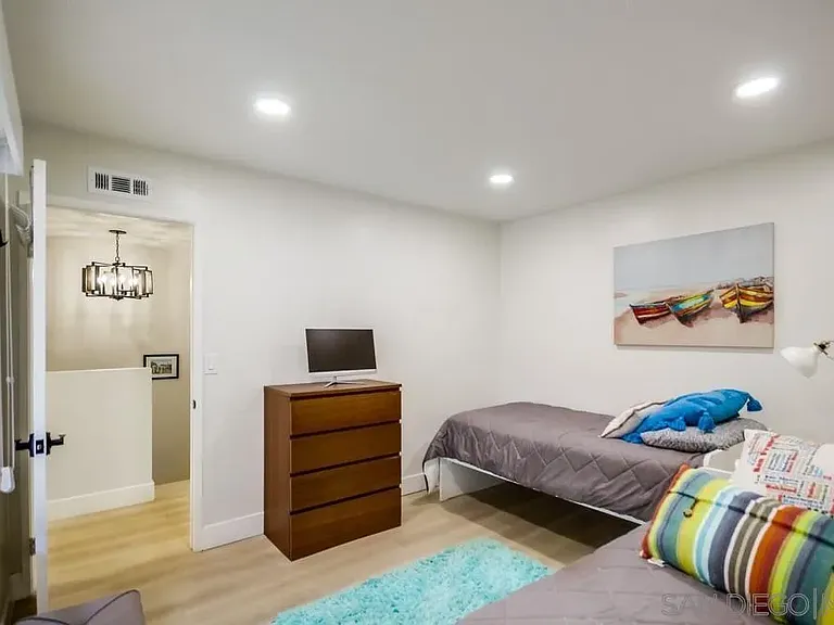 6952 Camino Amero — Photo 49