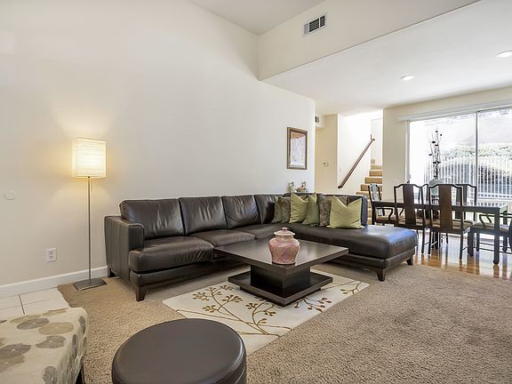 2nd image of 417 N Wheatgrass Dr