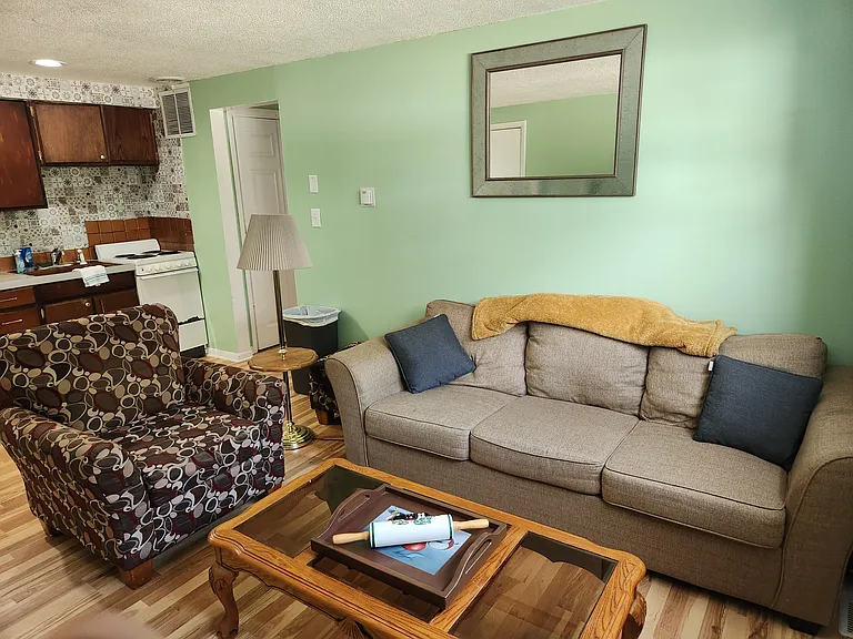 419 E State St #3 — Photo 18