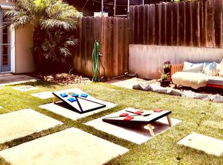 1034 3rd St #B, Encinitas, CA 92024