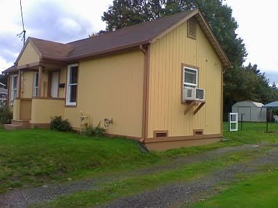 2nd image of 316 4th St SE