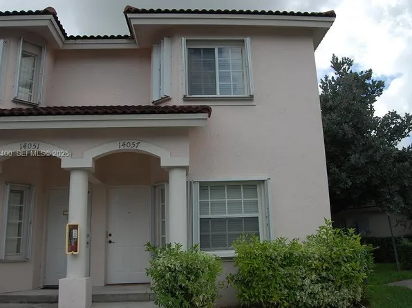 14057 SW 121st Pl #724, Miami, FL 33186