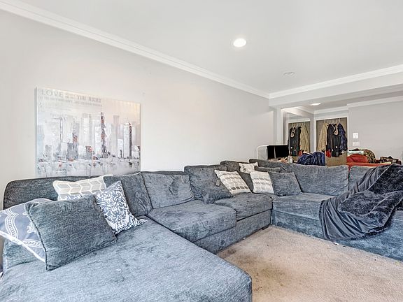 4th image of 6135 W 94th St APT A7