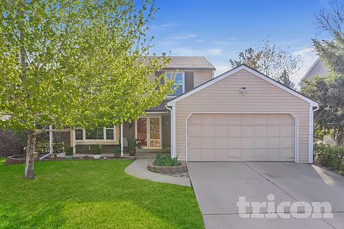 7338 S Hudson Way Photo 1