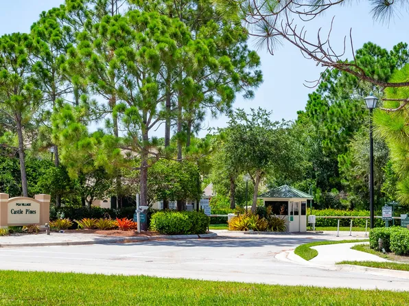 8325 Mulligan Cir, Port Saint Lucie, FL 34986