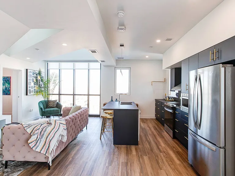3015 Pembina Hwy #3025 — Photo 7