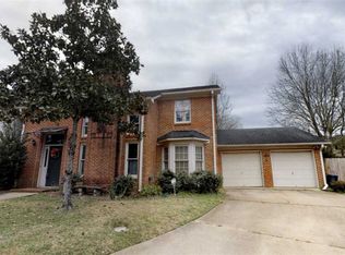 38 Robinwood Pl, Jackson, MS 39211