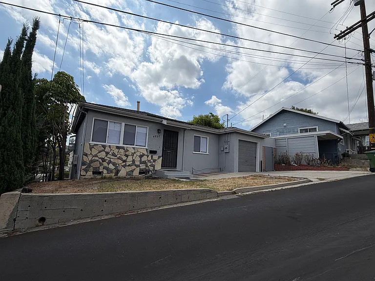 4857 Neola Pl — Photo 2
