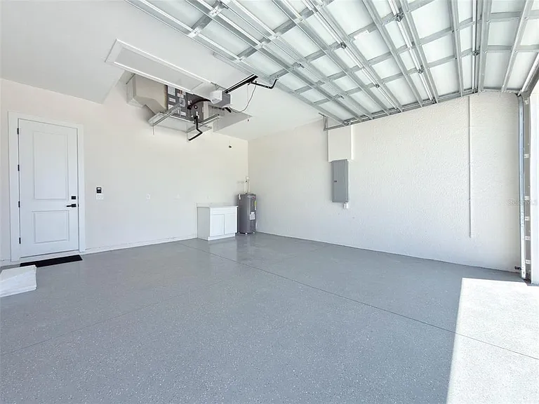 14671 Lillian Cir — Photo 47
