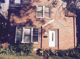 7211 Northmoor Dr, Saint Louis, MO 63105