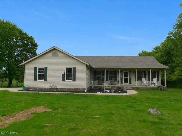 4777 Waterloo Rd, Atwater, OH 44201