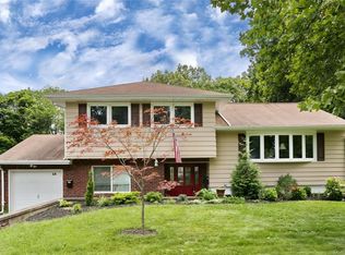 54 Yale Ter, Blauvelt, NY 10913