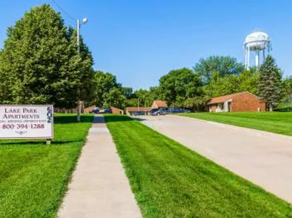 Lake Park Apartments, 602 W Van Dorn St #17, Polk City, IA 50226