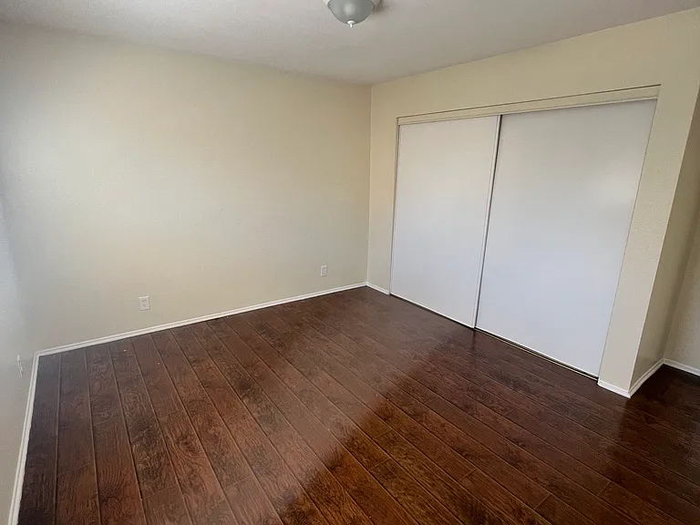 38560 Larkin Ave #4 — Photo 9