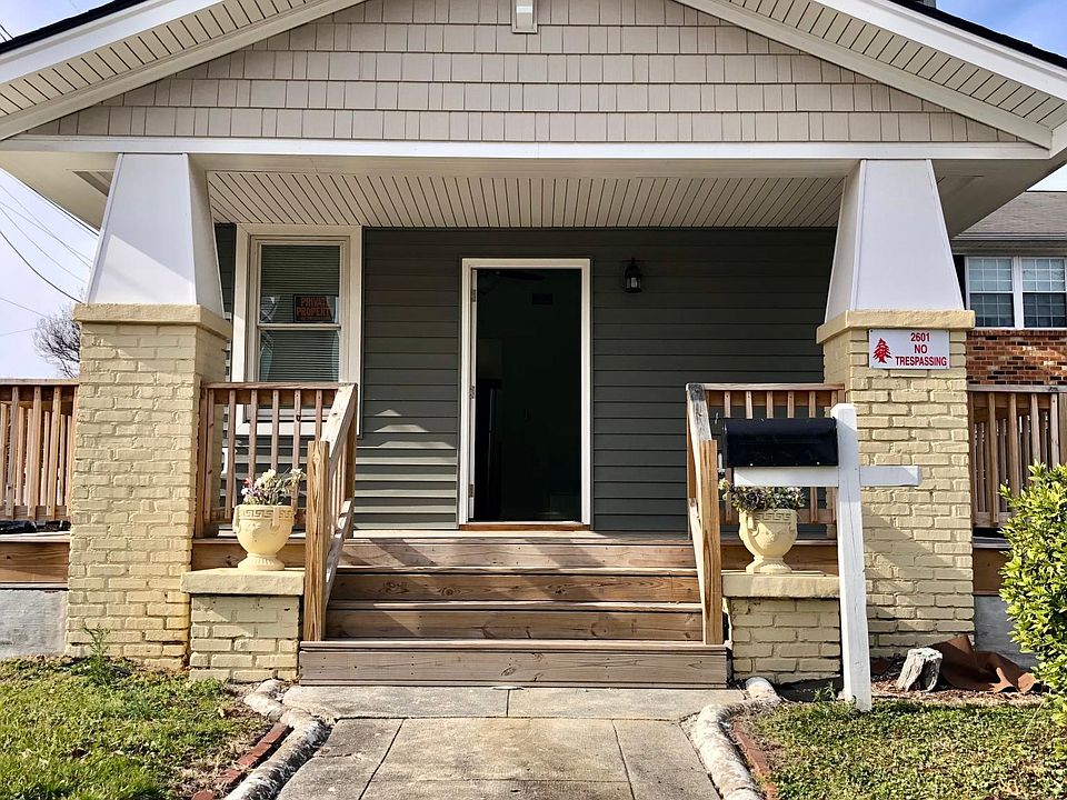 1st image of 2601 Gosnold Ave
