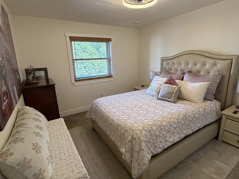 1449 Peacock Pl #1 — Photo 21