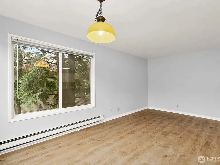 3660 Whitman Ave N #2 — Photo 12