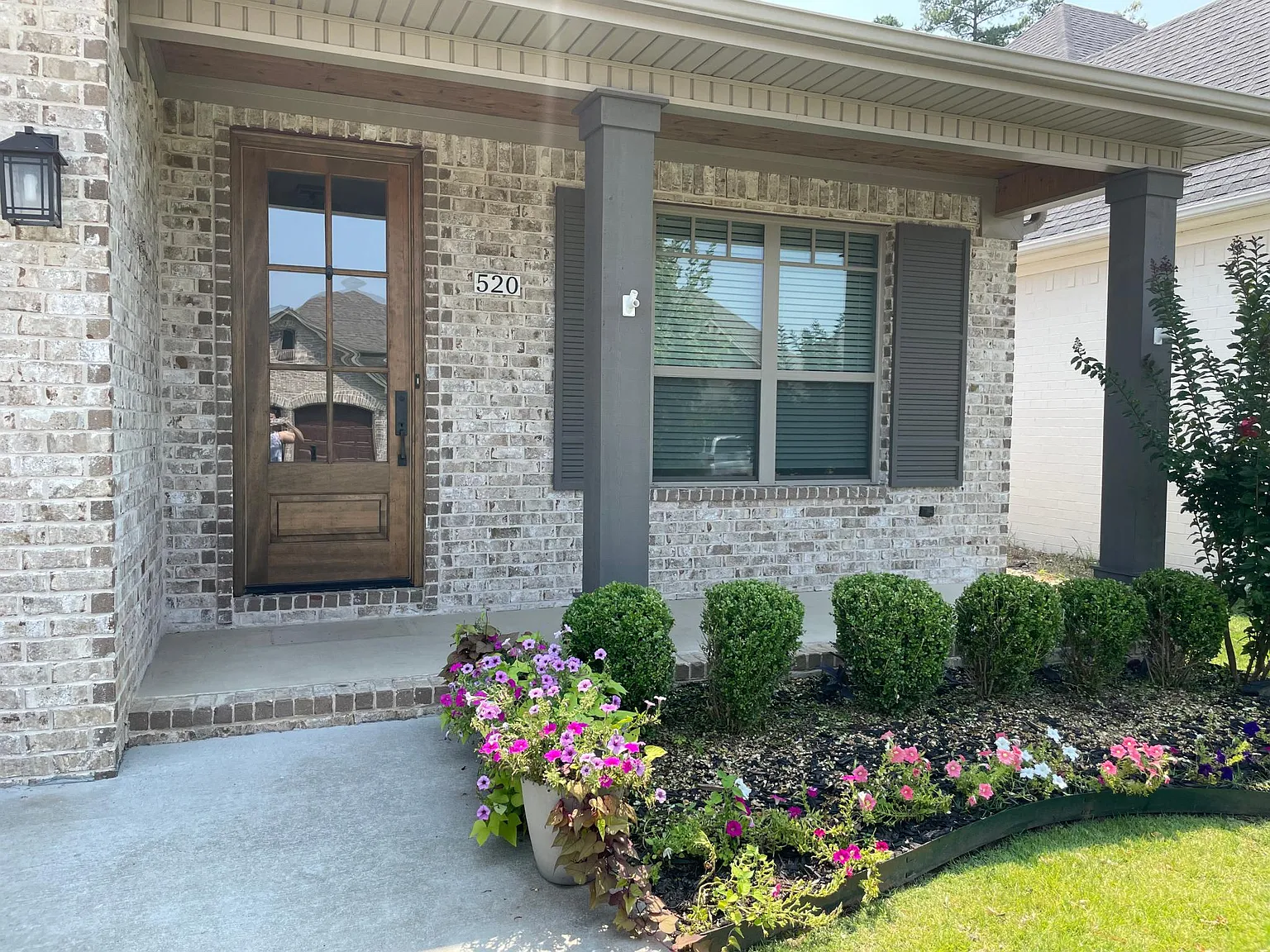 3 bed, 2144 sqft, $2,950 — Photo 1