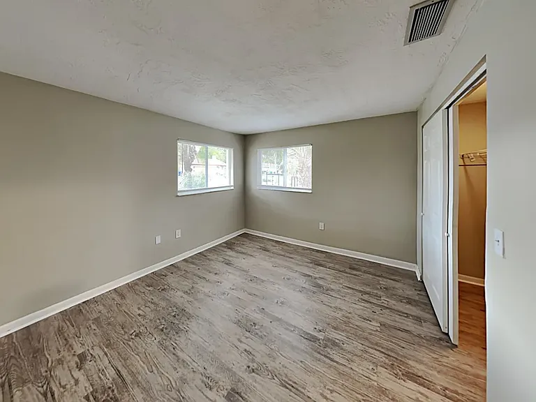 144 Talley Dr — Photo 4