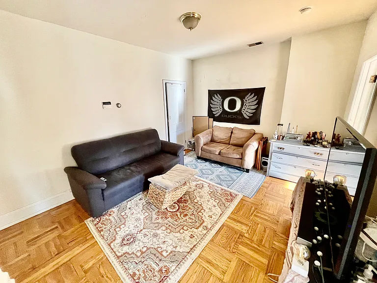 4253 Ridge Ave #3F — Photo 11