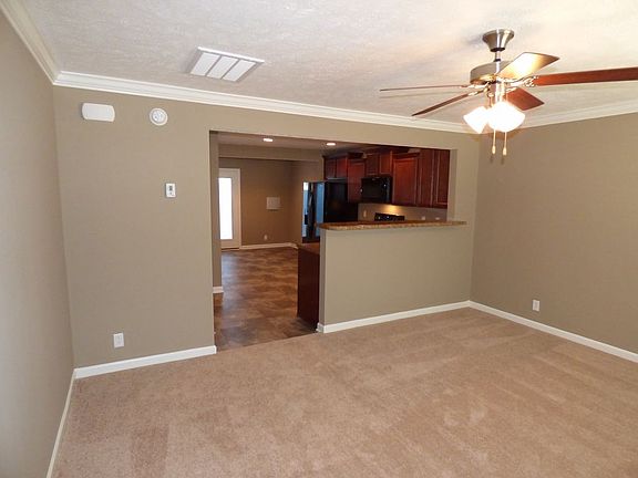 4th image of 2512 Judah St