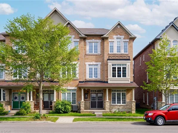 3061 Preserve Dr, Oakville, ON L6M 0W7
