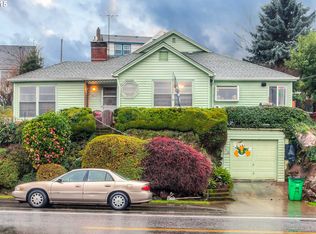 7815 SW Terwilliger Blvd, Portland, OR 97219