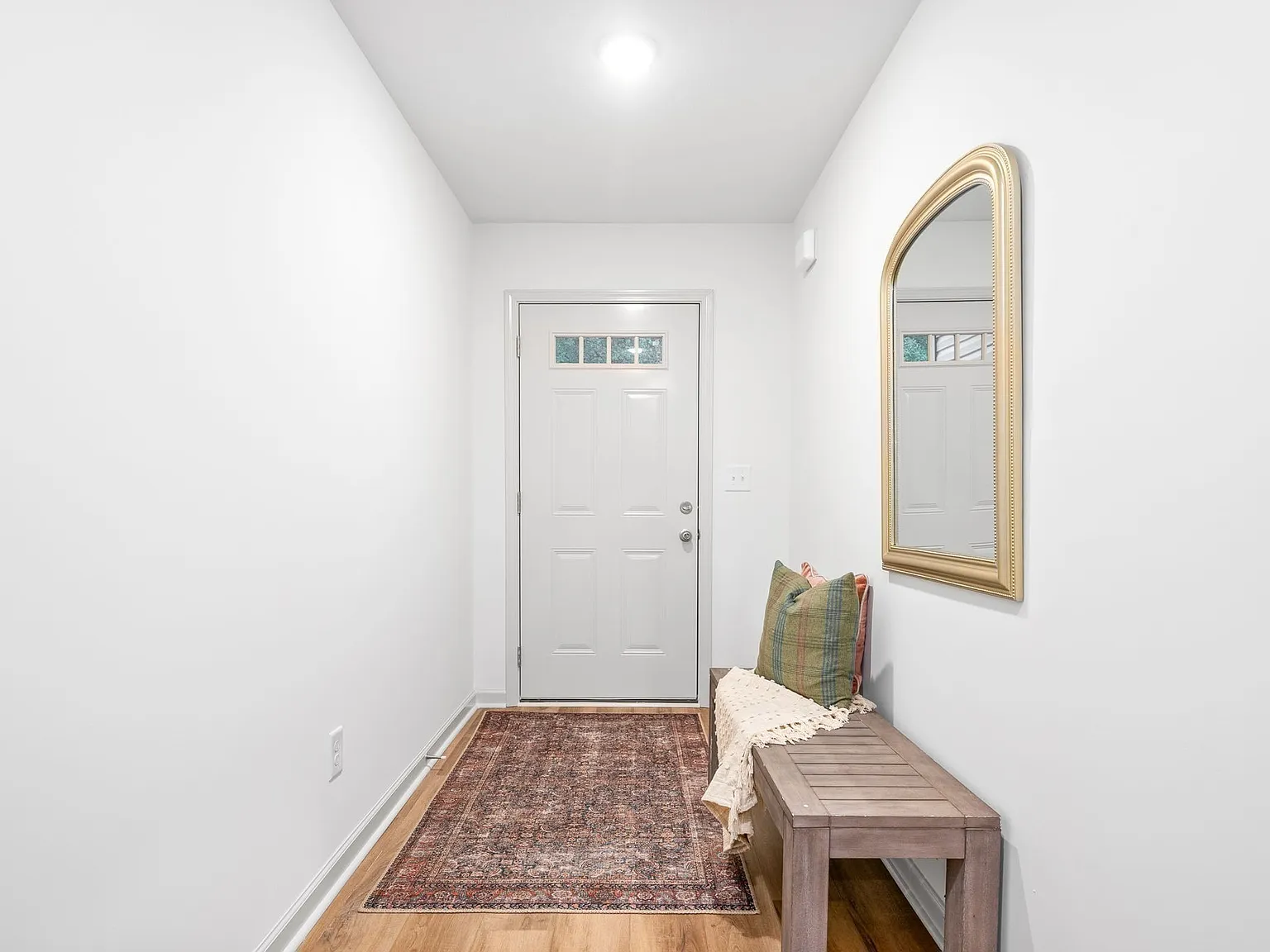 3 bed, 2.5 bath, 1336 sqft, $1,395 — Photo 4
