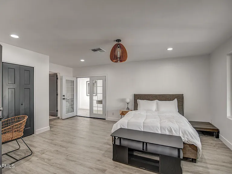 8349 E Columbus Ave — Photo 41
