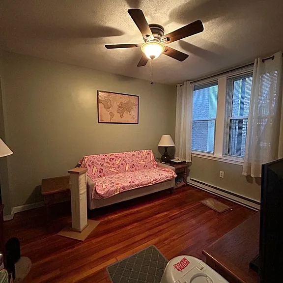 119 Cottage St #2R — Photo 3