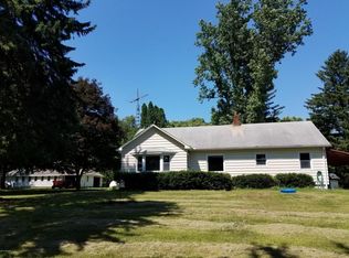 8761 Territorial Rd, Benton Harbor, MI 49022