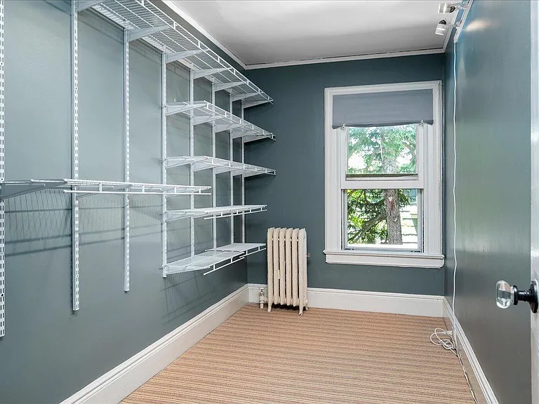 55-57 Chatsworth Ave #57 — Photo 11