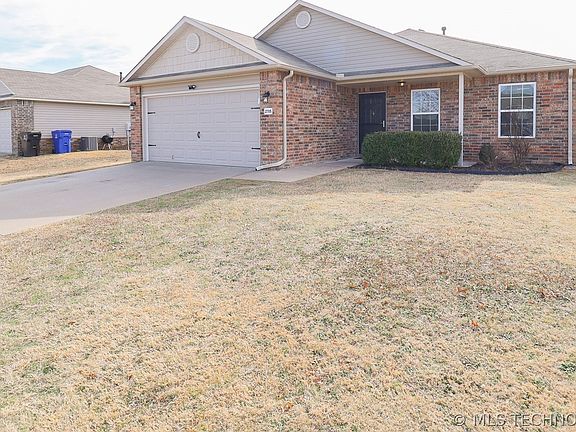 4th image of 2705 W Decatur St