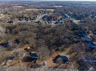 Lexington Rd, Pleasant Hill, MO 64080