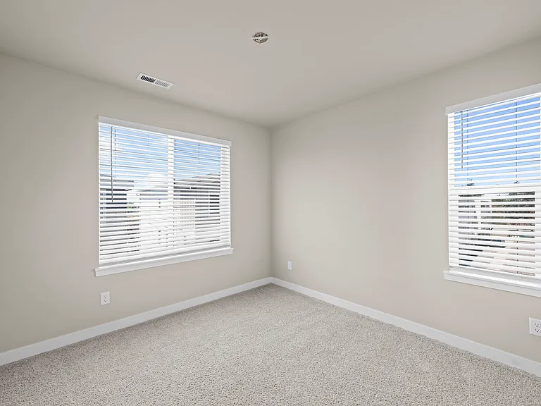 2348 S Troy Ct — Photo 17