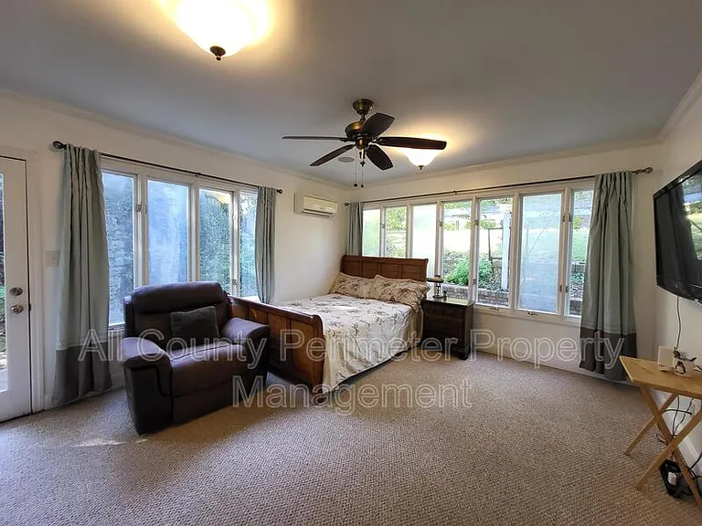363 Indian Hills Trl — Photo 13