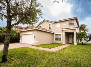 4537 SW 183rd Ave, Hollywood, FL 33029