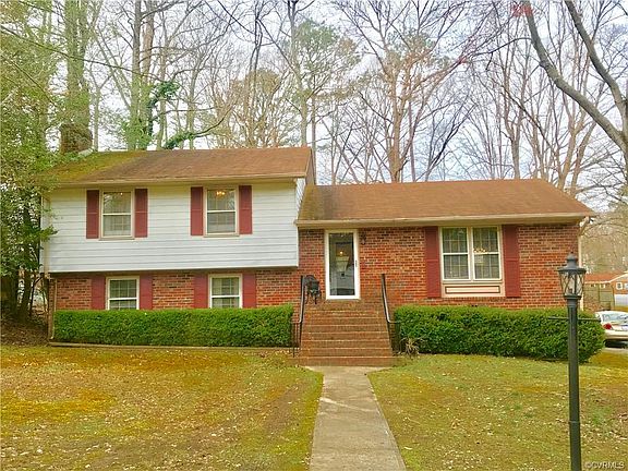 3rd image of 8410 Flinthill Dr