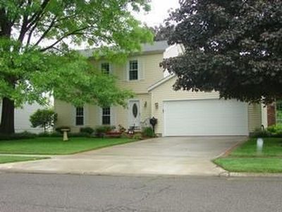 1824 Lakeview Dr, Newark, OH, 43055