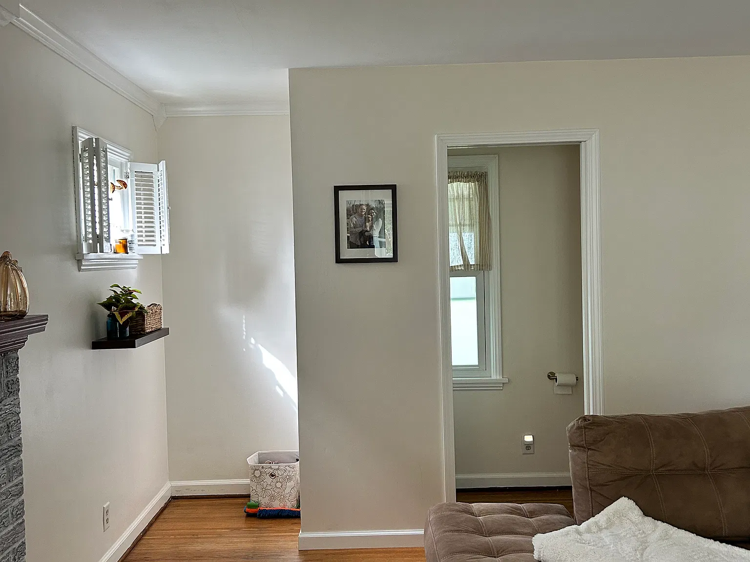 3 bed, 1.5 bath, 1100 sqft, $2,200 — Photo 4