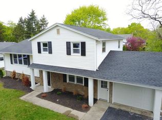 36 Greenside Ln, Rochester, NY 14617