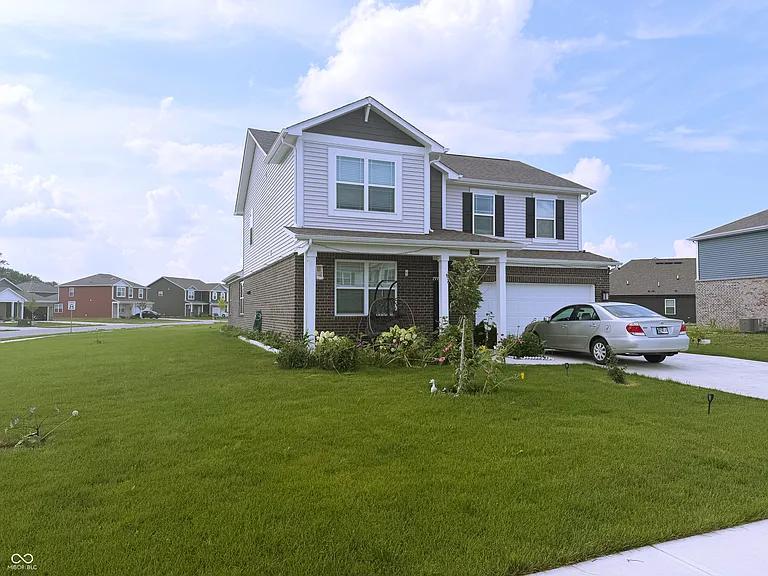 860 Saddlebrook Farms Blvd — Photo 2