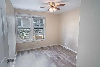 342 Vine St #B — Photo 8