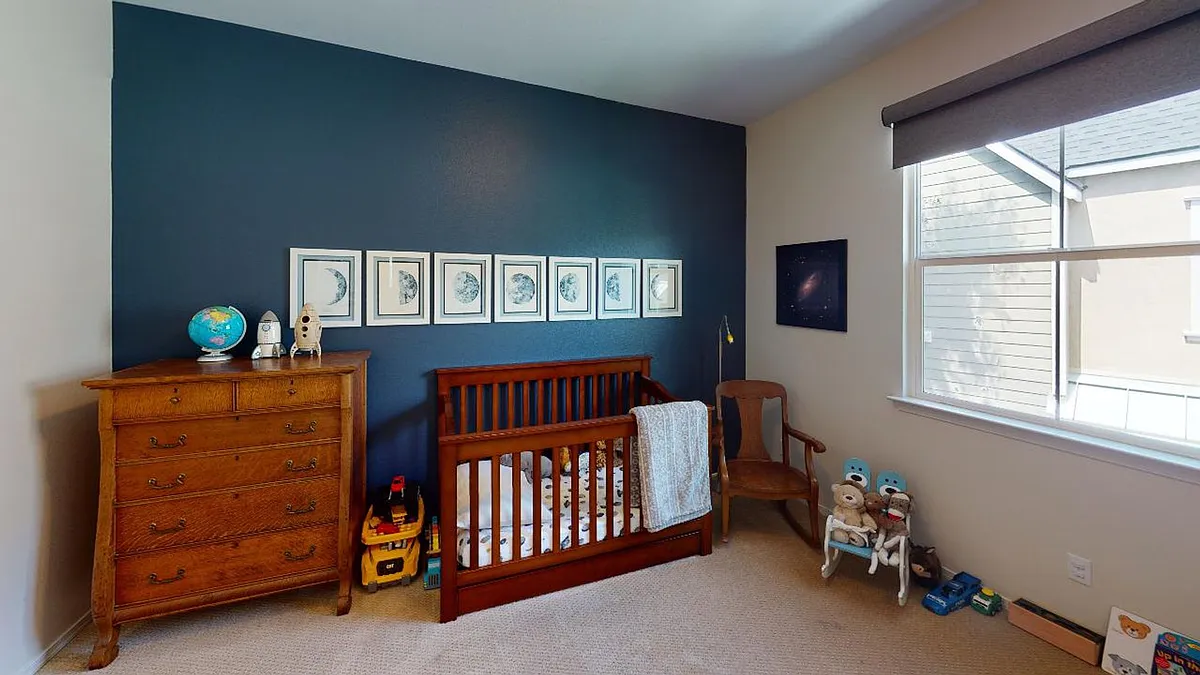 Building Photo - 3591 Sacramento Dr #44