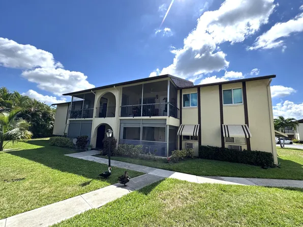 5817 La Pinata Boulevard #B-1, Greenacres, FL 33463